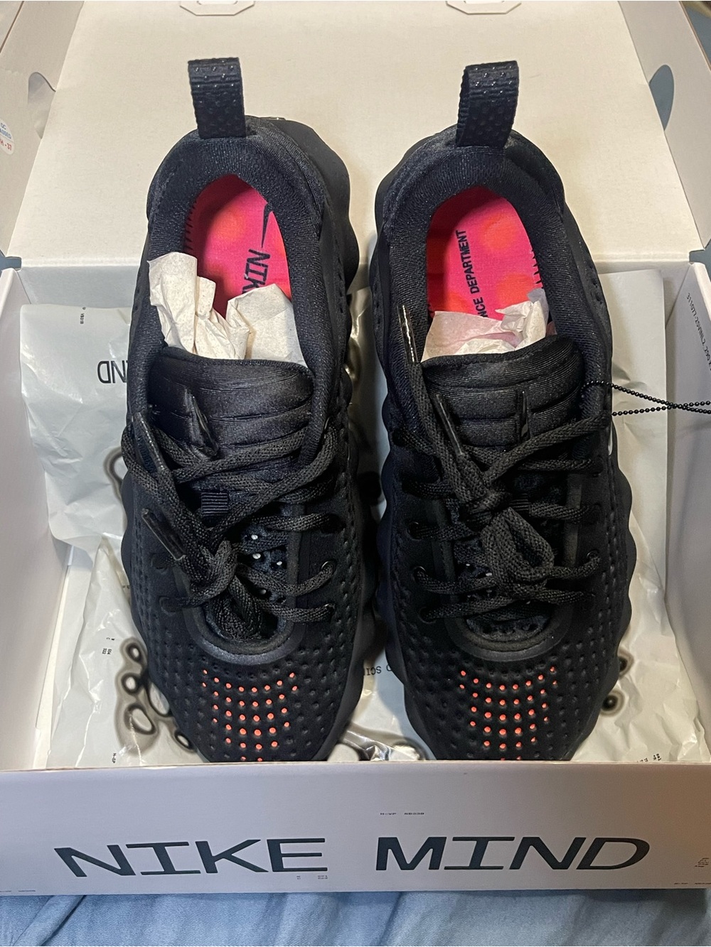 Nike mind 002